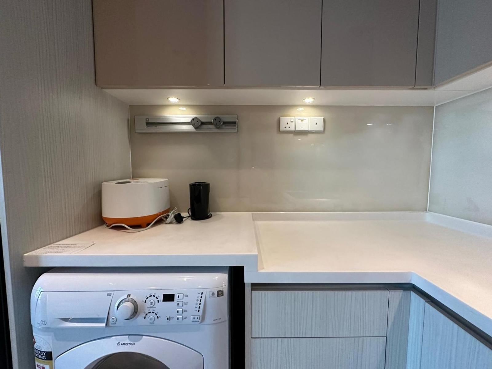 Beside Imago City Centre Soho Private Room By Wj Homestay Kota Kinabalu Exterior foto